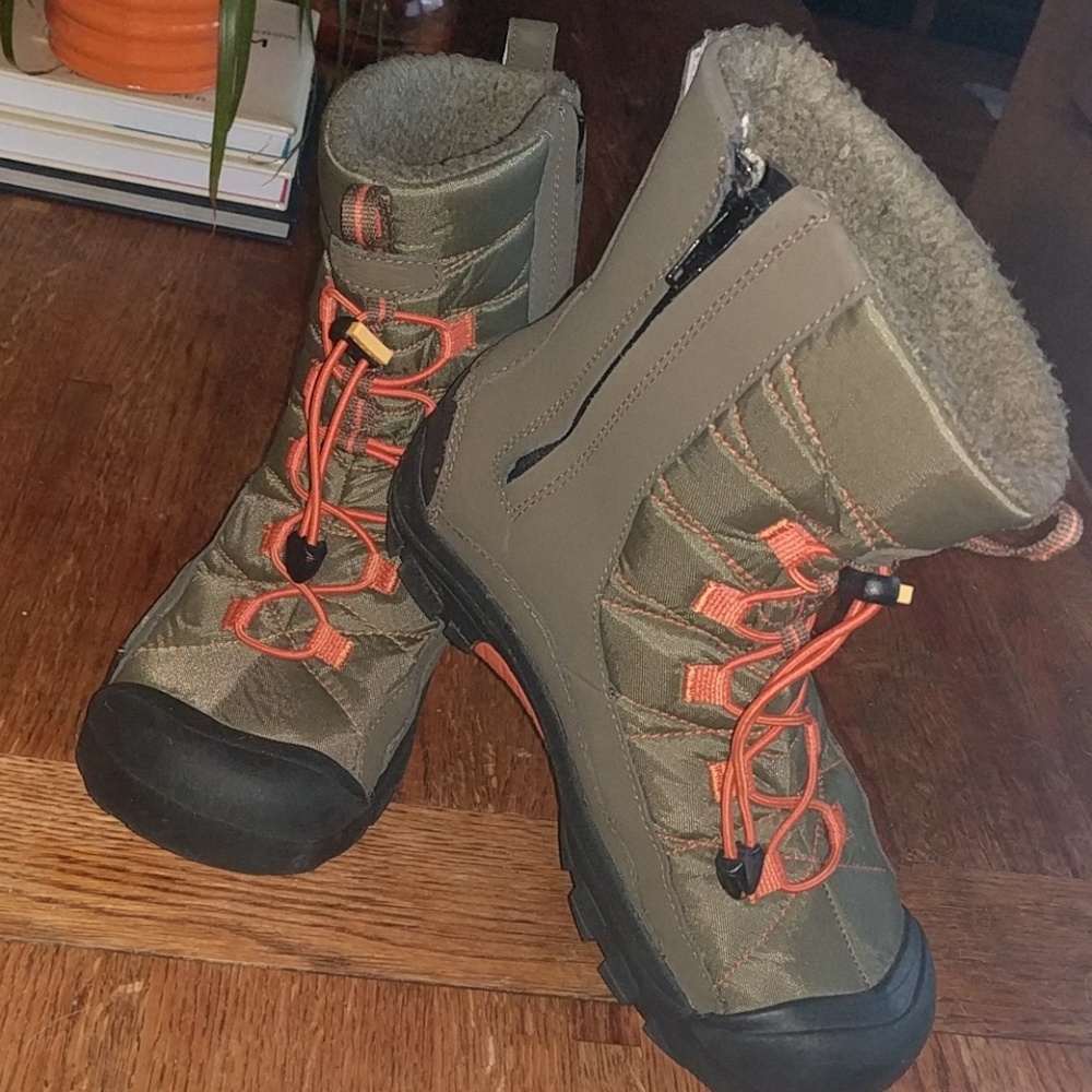 🏔️☃️Keen snow boots ❄️🏂